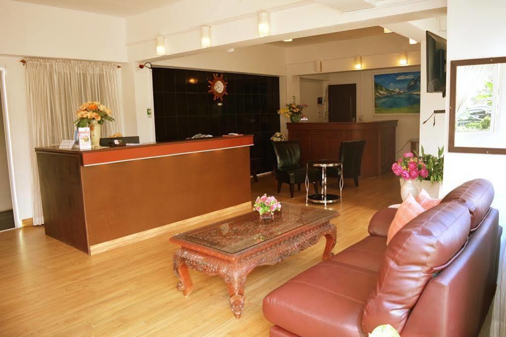 Hotel De Ratt Phuket Εξωτερικό φωτογραφία