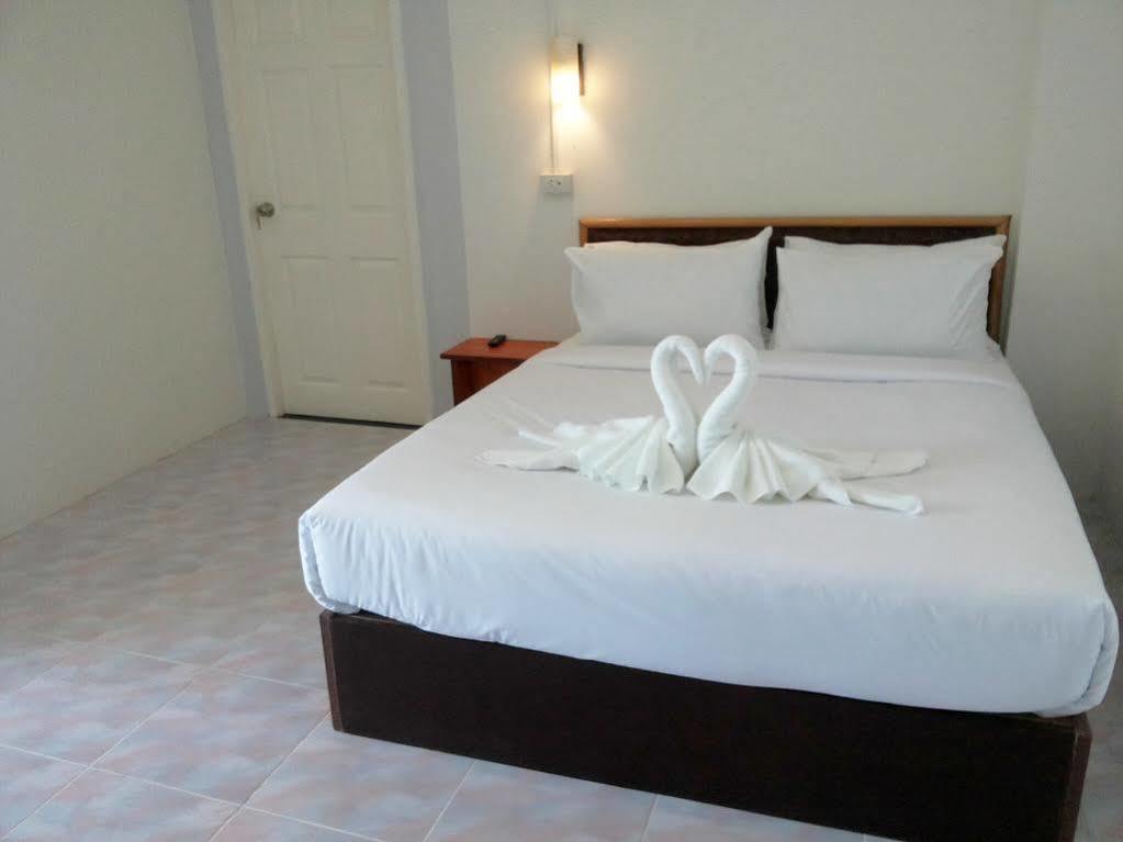 Hotel De Ratt Phuket Εξωτερικό φωτογραφία