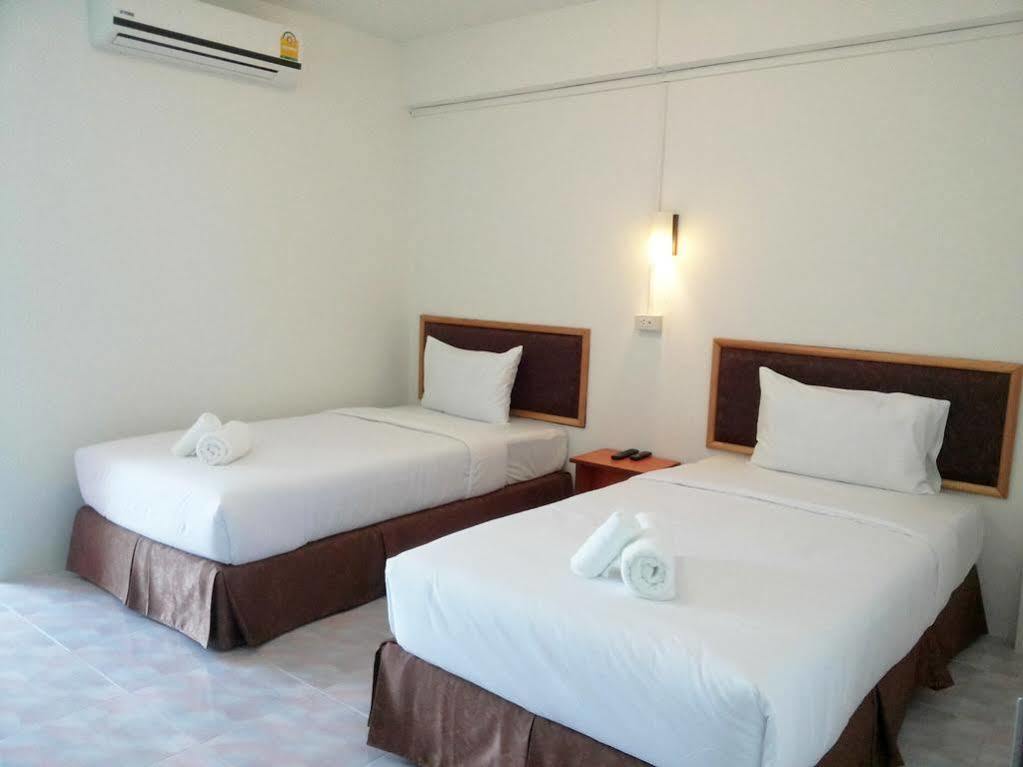 Hotel De Ratt Phuket Εξωτερικό φωτογραφία