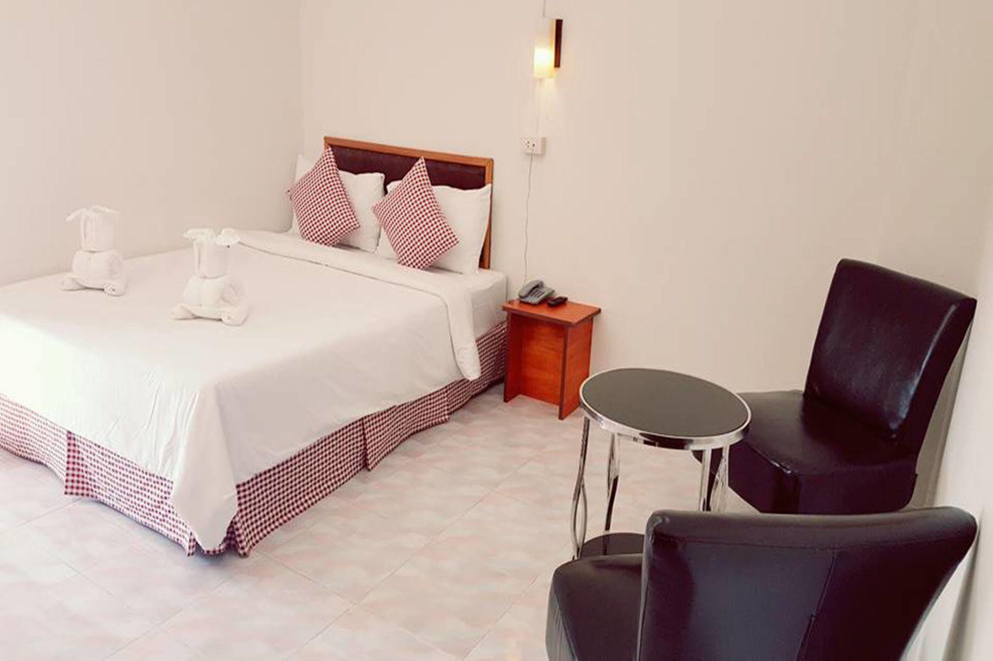 Hotel De Ratt Phuket Εξωτερικό φωτογραφία