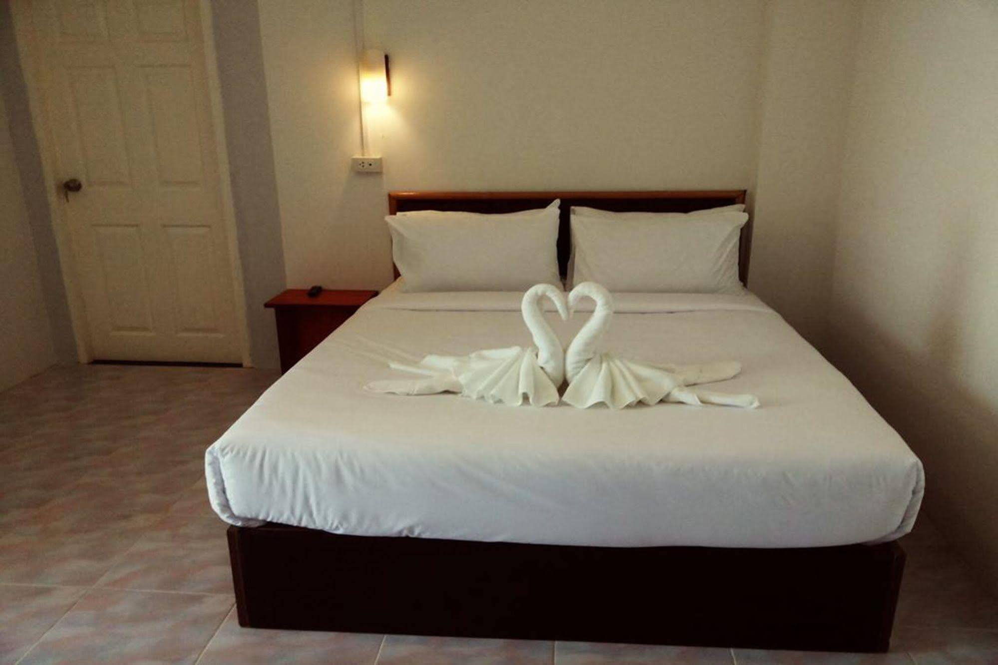 Hotel De Ratt Phuket Εξωτερικό φωτογραφία